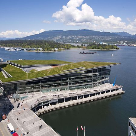 Fairmont Waterfront Hotel Vancouver Exterior foto