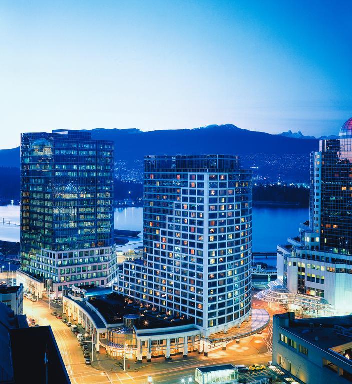 Fairmont Waterfront Hotel Vancouver Exterior foto