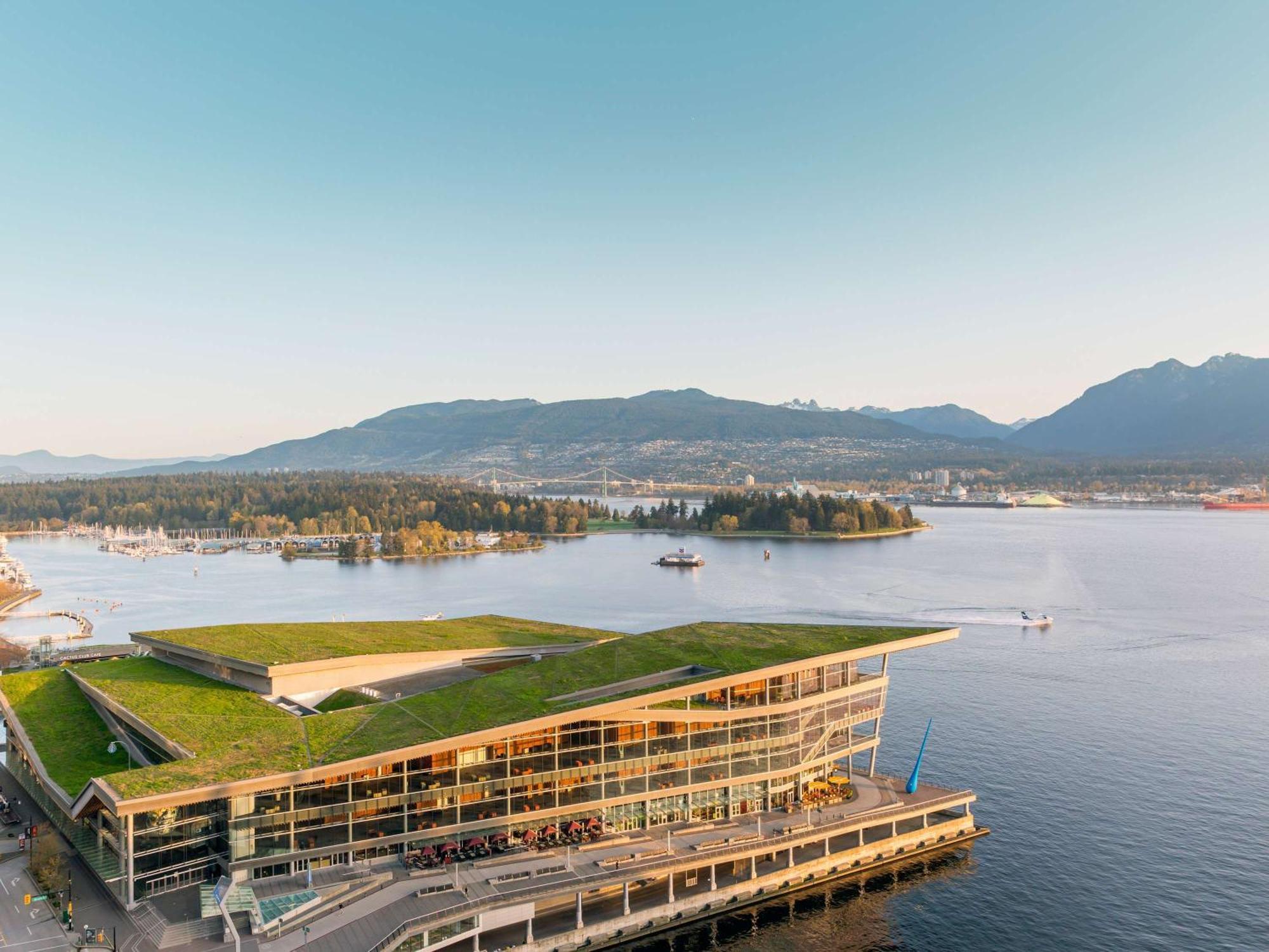 Fairmont Waterfront Hotel Vancouver Exterior foto